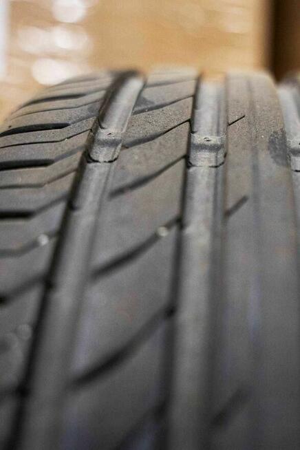 Opony Lato Continental Contisportcontact 5 215/50 R18 2020r