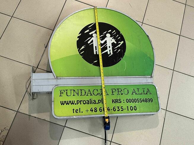 Baner Reklamowy Podświetlany Mocowany Do Ściany 73x31 Plex