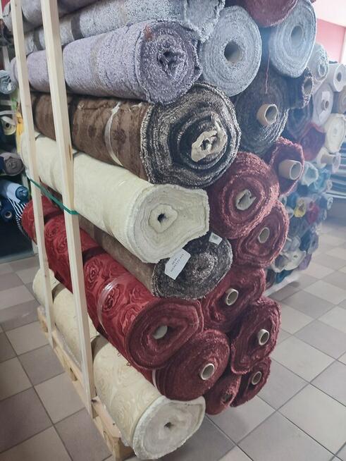 Tkaniny dzianiny stoki