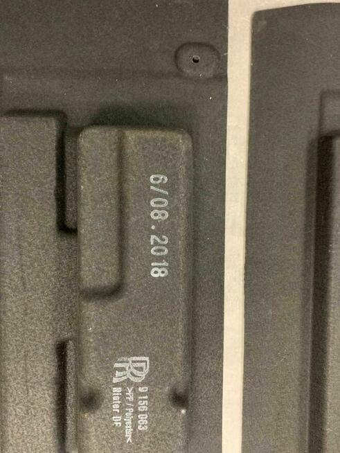 Panel Wykończenia Bagażnika Rolls-Royce Dawn RR6