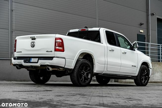 Dodge RAM 1500 4.7 4x4 Laramie 4.7 V8