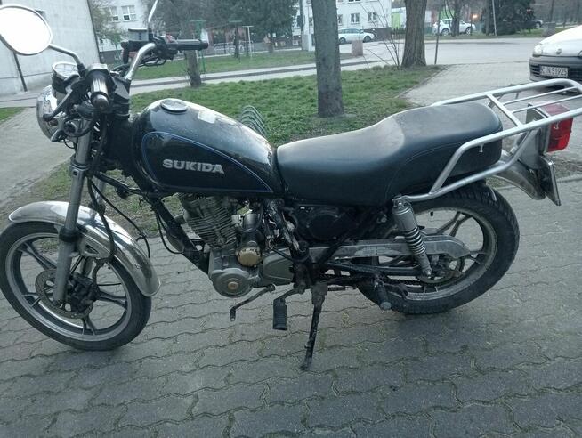 Motocykl Sukida SK125