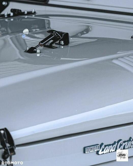 Toyota Land Cruiser FJ40 Benzyna 1980r Unikat