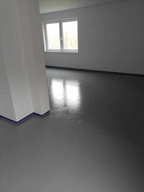 Tynki maszynowe, wylewki