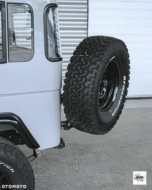 Toyota Land Cruiser FJ40 Benzyna 1980r Unikat