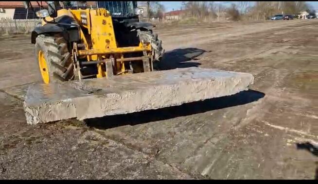 Sprzedam płyty drogowe