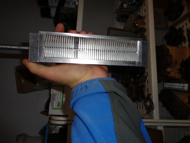 Grzebień klejowy na kreskę na płytę meblową Lignum