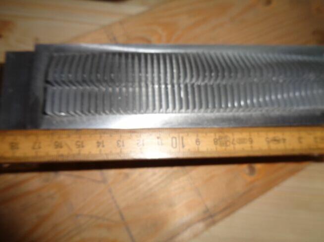 Grzebień klejowy na kreskę na płytę meblową Lignum