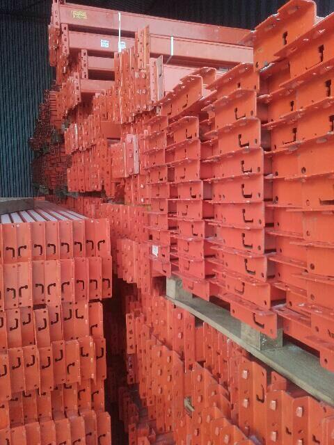 Używane trawersy L-2700 i L-3600 i L-1800