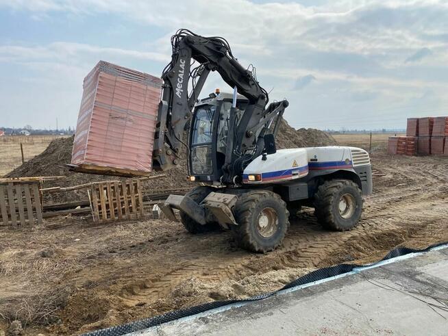 Usługi koparka gąsienicowa 17 ton rototilt system leica