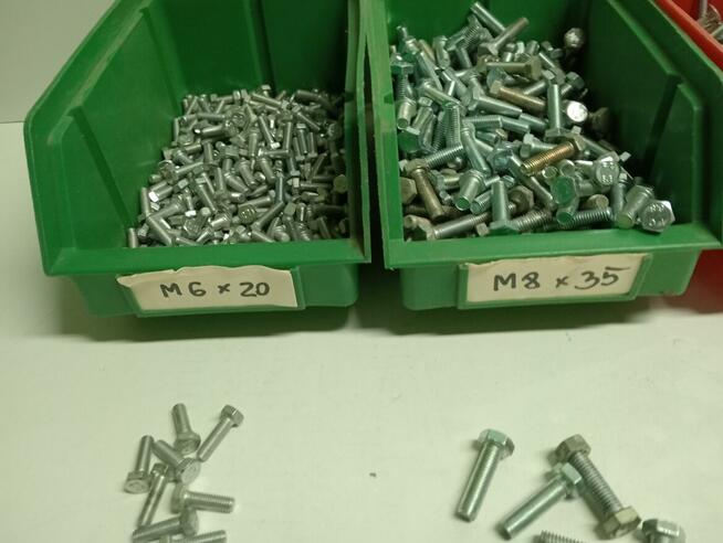 Śruby różne po 10 zł