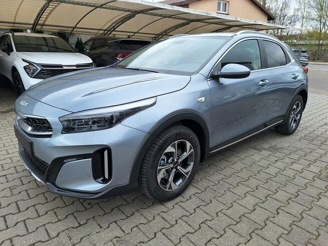 Kia XCeed 1,5T-GDI 6MT MY24 M+SMT+A18 od ręki, różne kolory