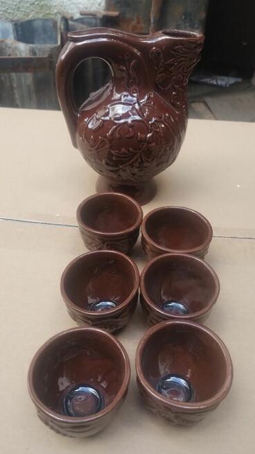 Komplety gliniane z czasów PRL-u