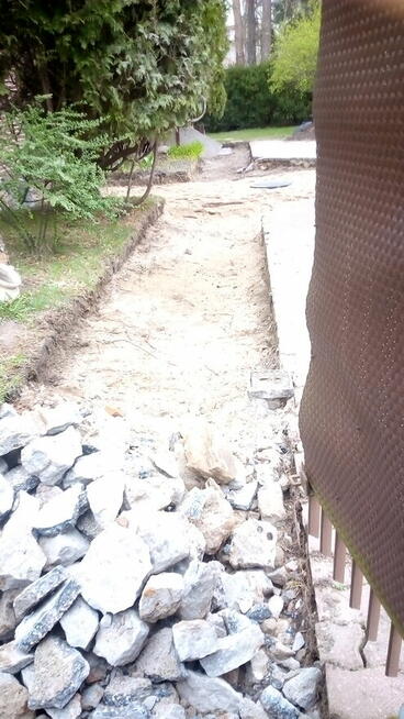 Sprzątanie Teren.Rozbiórki małe, BRUKARSTWO, Ogrodzenia.itp.