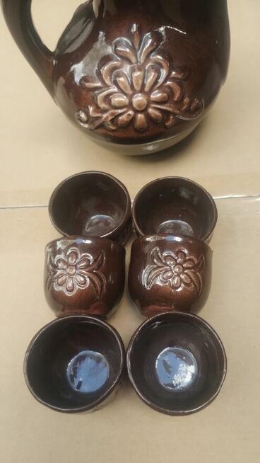 Komplety gliniane z czasów PRL-u