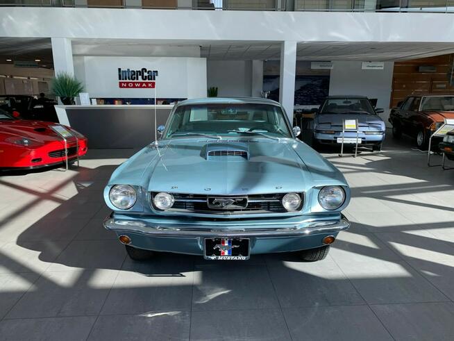 Ford Mustang 4.8 l o mocy 276 km 1966r