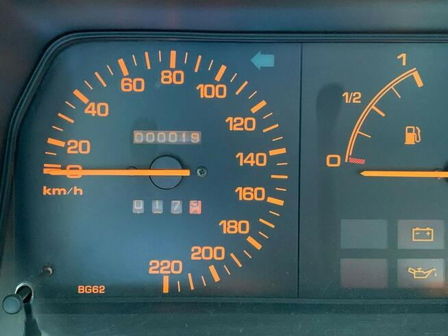 323 1.6 GLX 4d Samochód fabrycznie Nowy