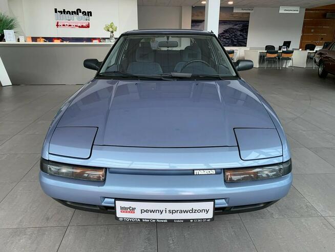 Mazda 323 F z 1990 roku z silnikiem 1.8 o mocy 103 KM Fabrycznie Nowa