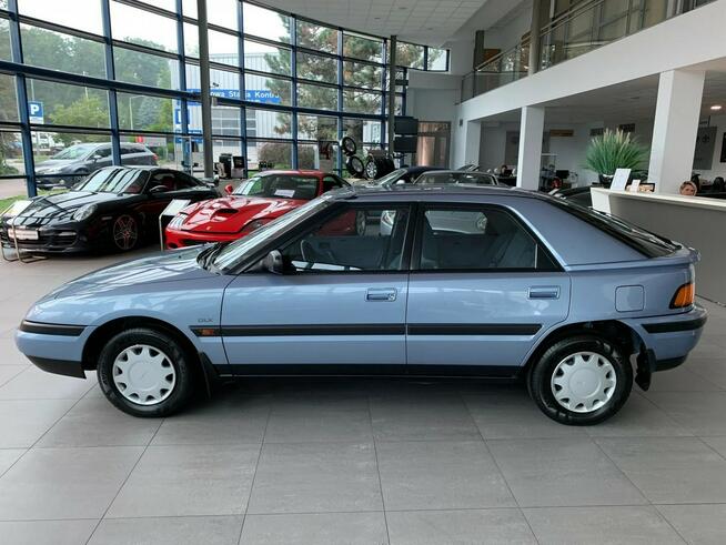 Mazda 323 F z 1990 roku z silnikiem 1.8 o mocy 103 KM Fabrycznie Nowa