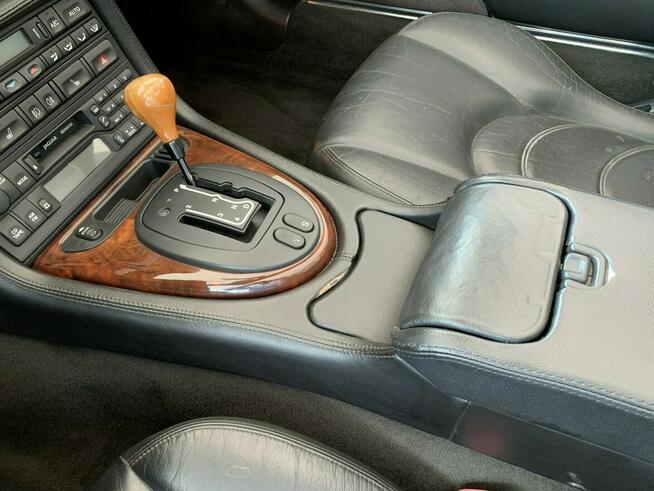 Jaguar XKR 4.2 benzyna automat cabrio przepięklny