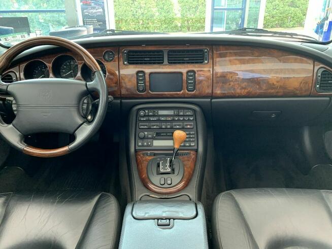 Jaguar XKR 4.2 benzyna automat cabrio przepięklny