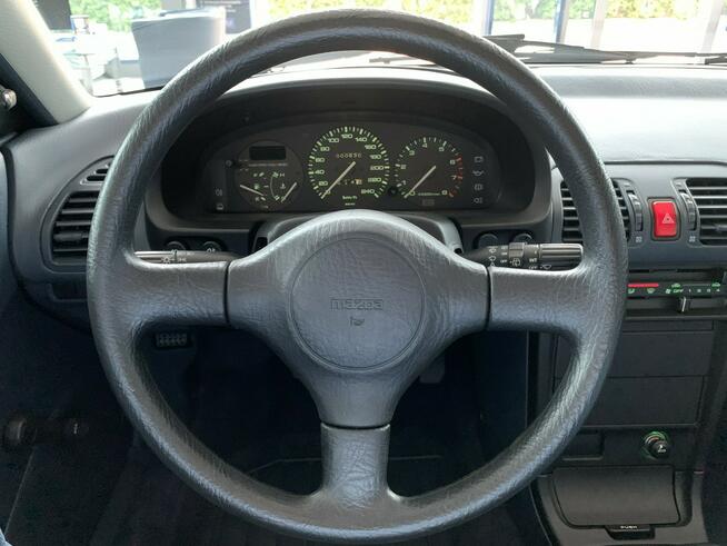 Mazda 323F Fabrycznie nowy auto z kolekcji Heinza Macchi