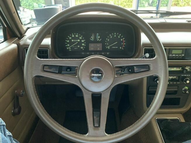 Mazda 626 Fabrycznie nowa z kolekcji Heinza Macchi