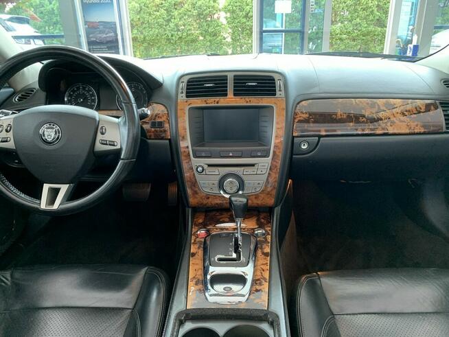 Jaguar XK 4.2 Automat bardzo ładny