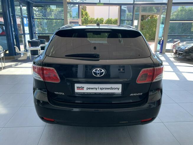 Toyota Avensis Niski przebieg salon PL 1wł VAT 23%