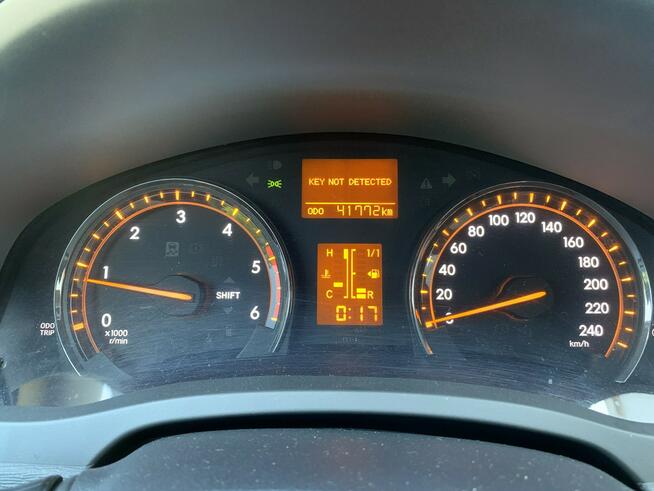 Toyota Avensis Niski przebieg salon PL 1wł VAT 23%