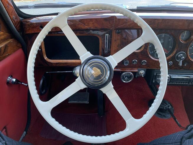 Luksusowy samochód osobowy JAGUAR MKI z 1959 roku