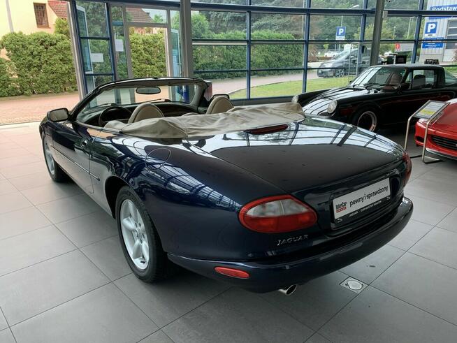 Jaguar XK8 Automat 4.0 V8 284km jasne skóry przepiękny