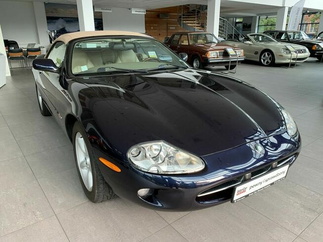 Jaguar XK8 Automat 4.0 V8 284km jasne skóry przepiękny