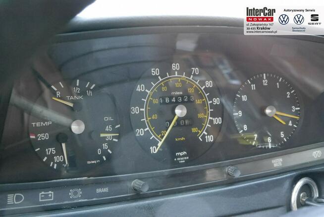 Klasyczny Mercedes W123 Coupe. Faktura VAT23%