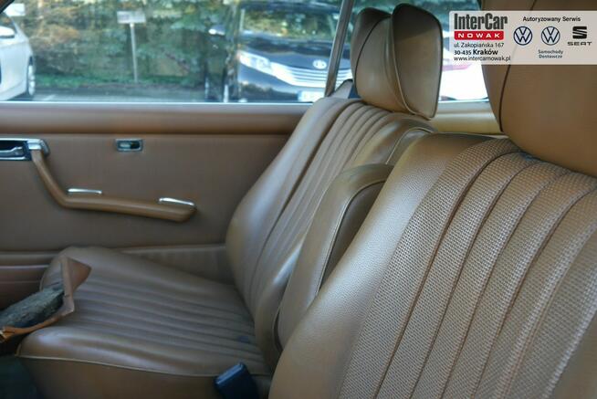 Klasyczny Mercedes W123 Coupe. Faktura VAT23%