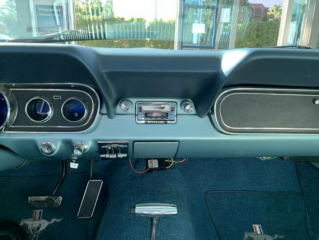 Piękny i niepowtarzalny Mustang z 1966 roku