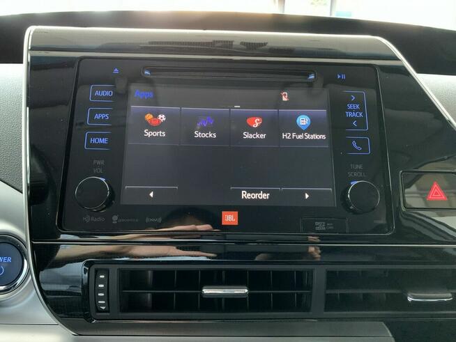 Toyota Mirai Hybryda automat piękne futurystyczne auto