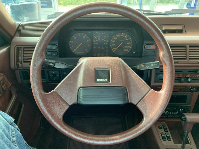 Mazda 626 Nowy samochód, prosto z salonu. Tylko 68 km!