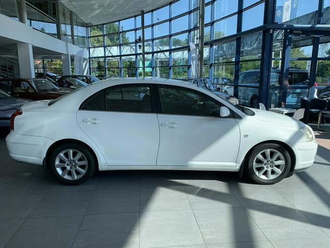 Toyota Avensis Benzyna Automat Polski Salon