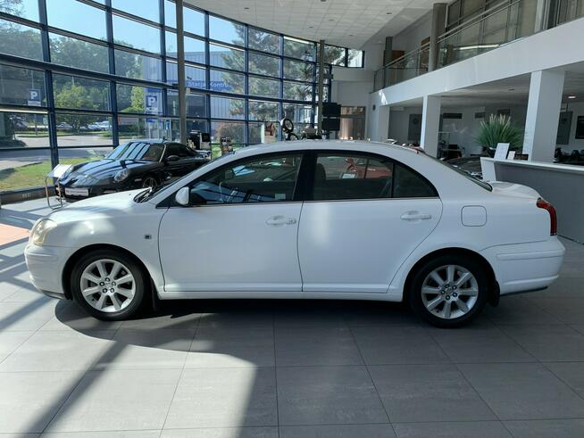Toyota Avensis Benzyna Automat Polski Salon