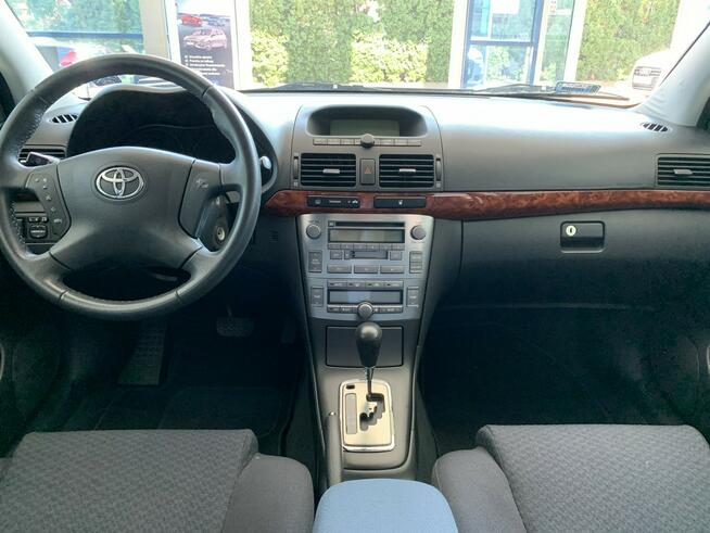 Toyota Avensis Benzyna Automat Polski Salon
