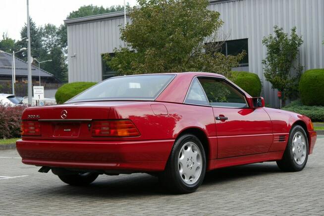 Mercedes-Benz SL500 5.0 L 326 KM