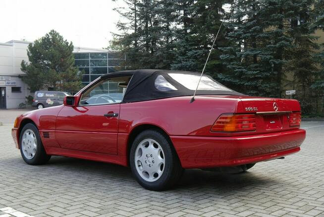 Mercedes-Benz SL500 5.0 L 326 KM