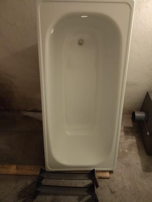 Wanna nowa emaliowana z Olkusz 150 cm i muszla oraz płytki