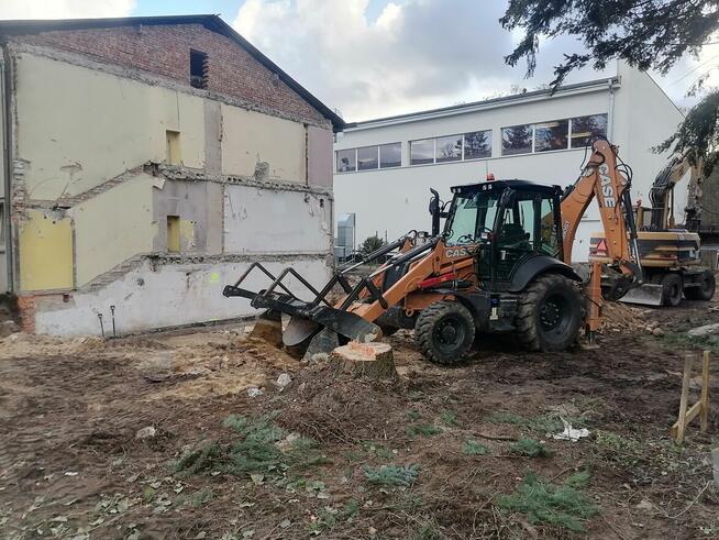 Wynajem koparki z operatorem Wyburzenia Poznań