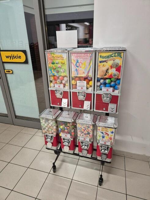 Wstawiamy Urządzenie Sprzedające Kulki - Wynajem