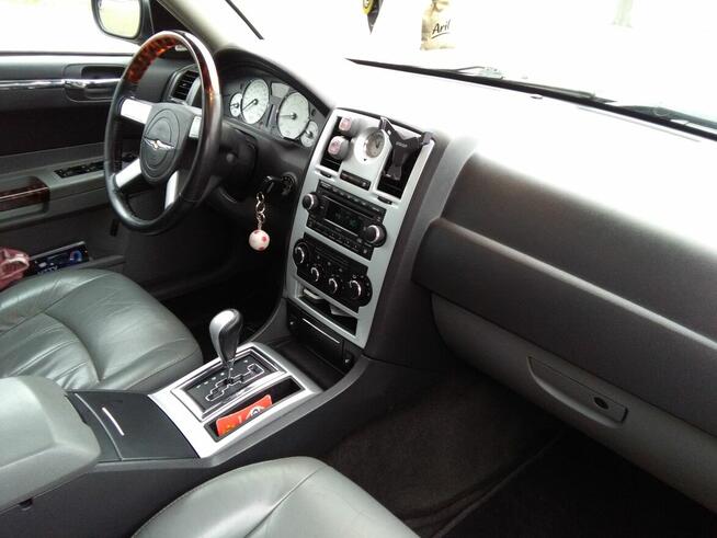 CHRYSLER 300C-3.5v6 -Dawca całkowity! Wszystkie części!!!