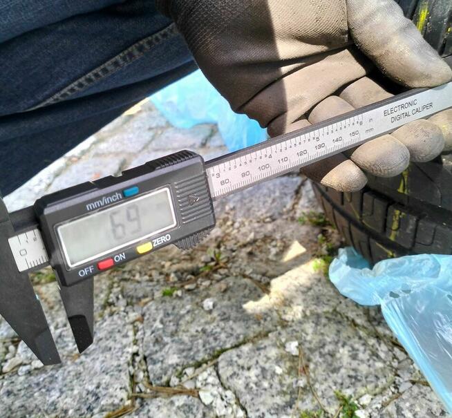 1x Pirelli Scorpion Verde 255/40/20 101 V opona letnia