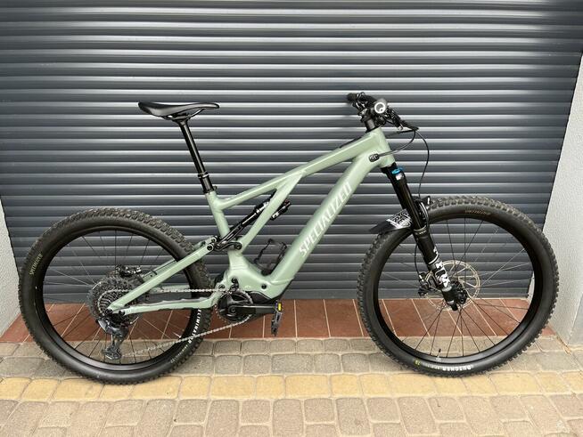 Specialized Turbo Levo Comp 880 km bat 700