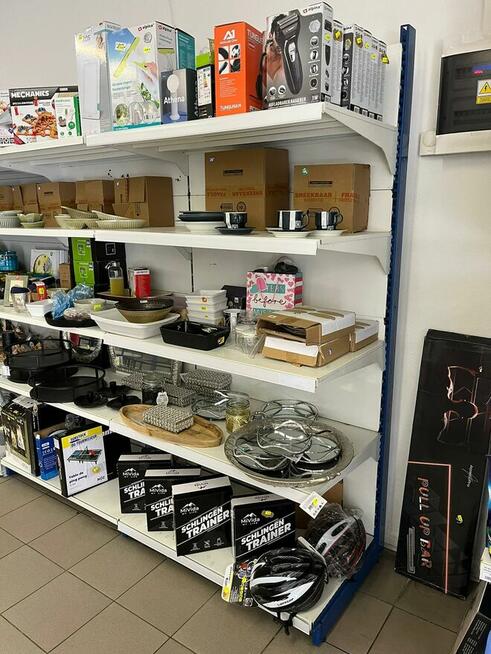 Likwidacja sklepu odzieżowego SPRZEDAM wyposażenie